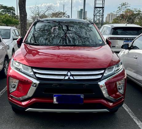 MITSUBISHI ECLIPSE CROSS 1.5 MIVEC TURBO GASOLINA HPE-S CVT MITSUBISHI ECLIPSE CROSS 1.5 MIVEC TURBO GASOLINA HPE-S CVT